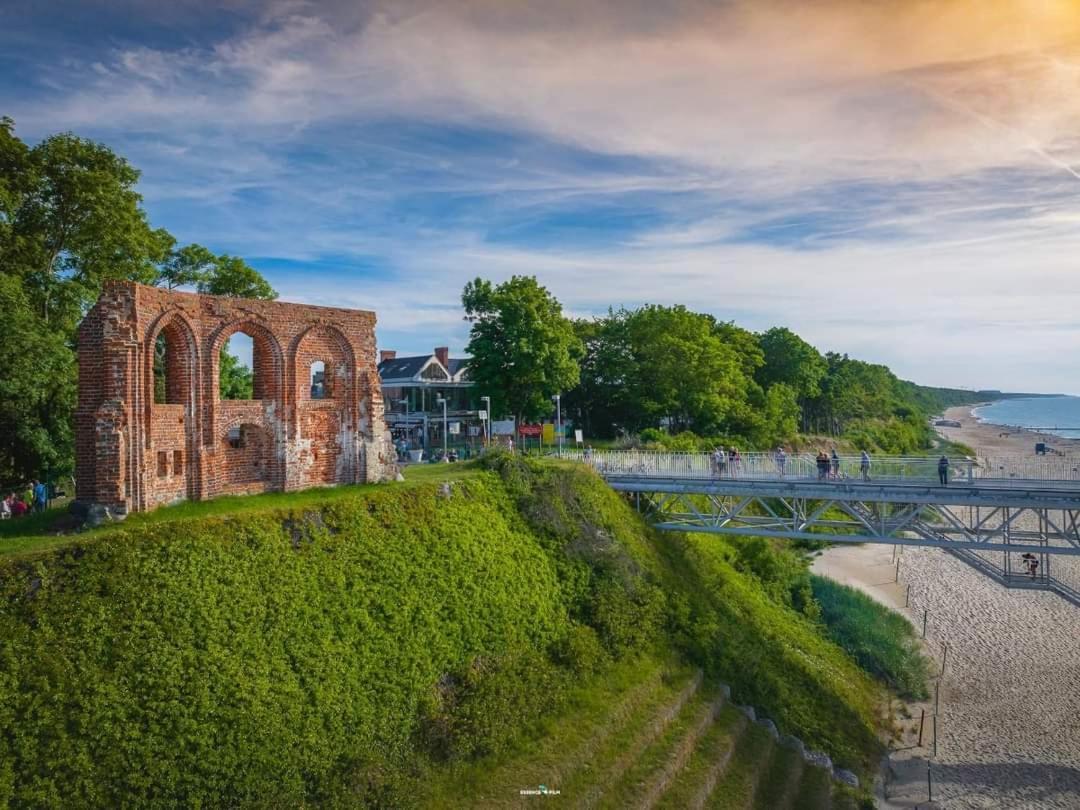 Apartamenty Obok Ruin Trzęsacz Buitenkant foto